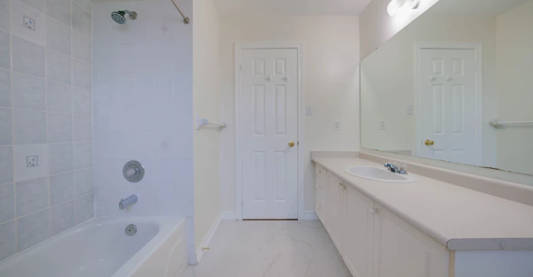 5915 Hemingway Road, Mississauga, ON, L5M 5K8 - 20