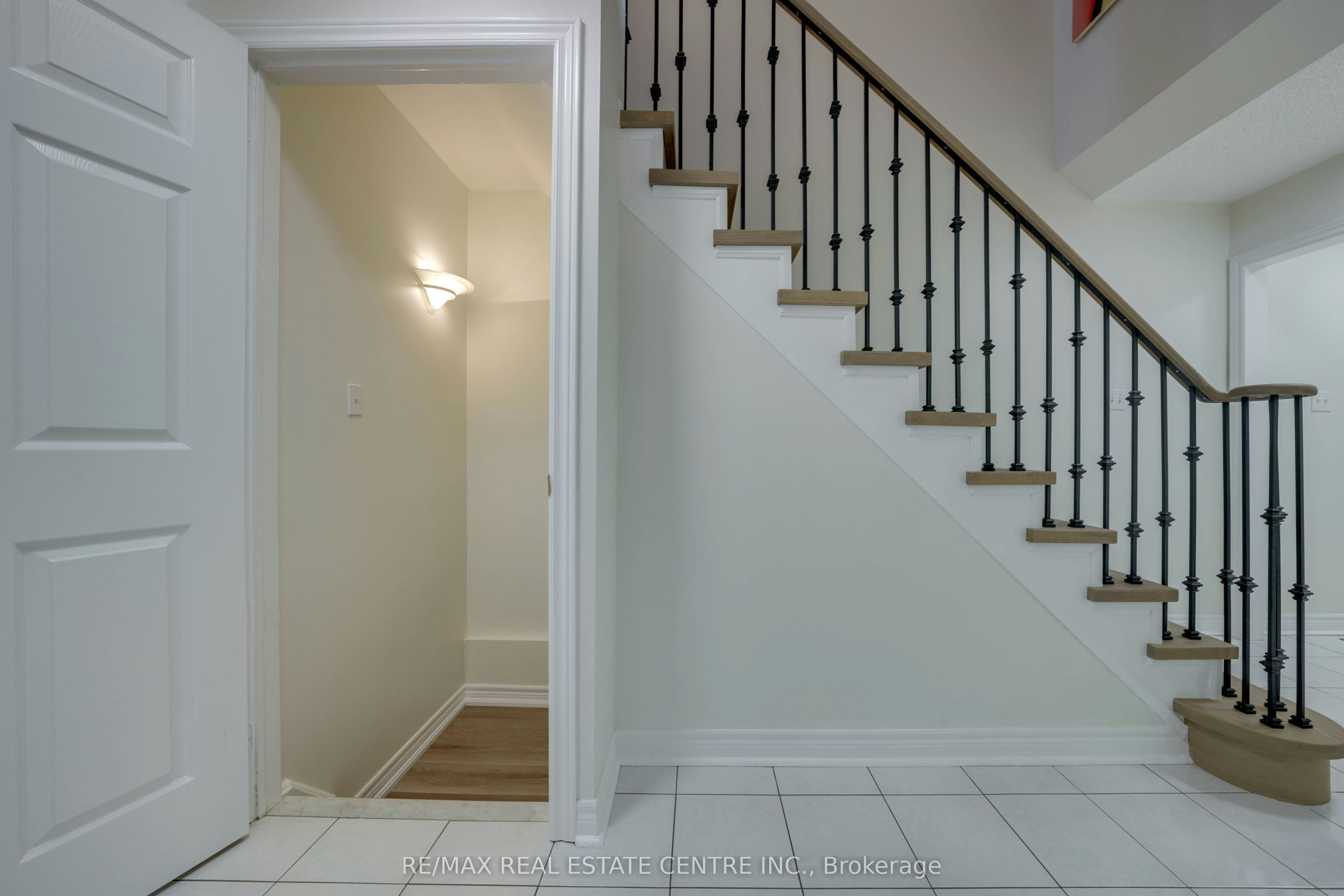 5915 Hemingway Road, Mississauga, ON, L5M 5K8 - 31