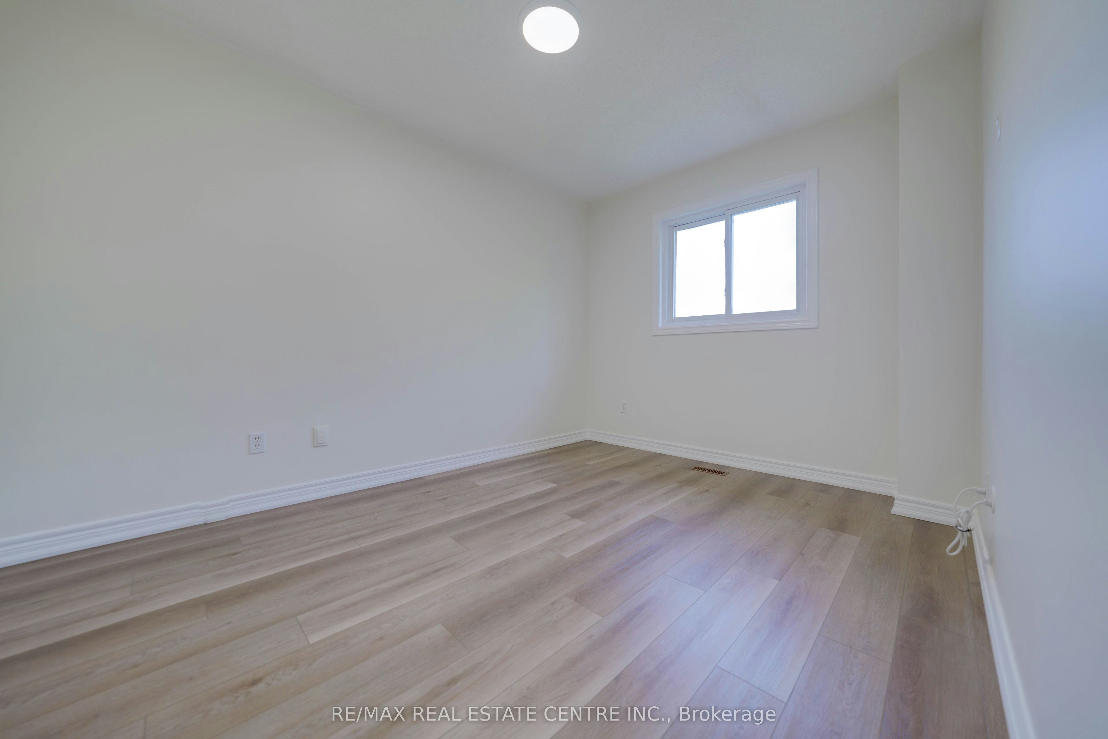 5915 Hemingway Road, Mississauga, ON, L5M 5K8 - 22