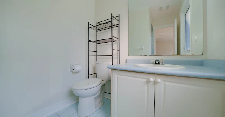 5915 Hemingway Road, Mississauga, ON, L5M 5K8 - 28