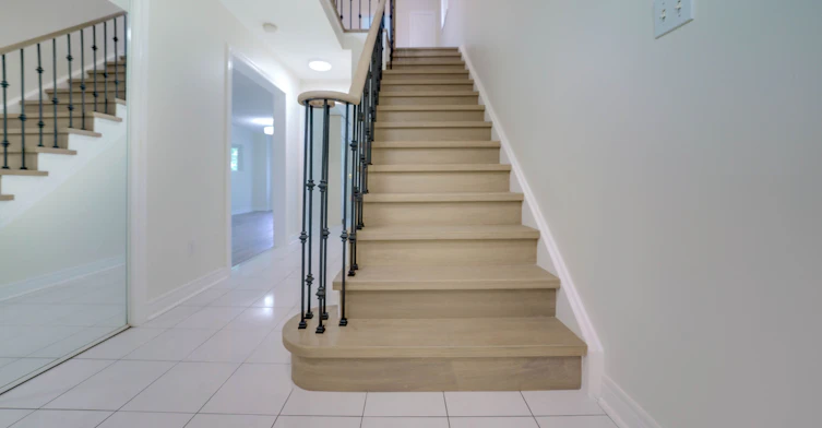 5915 Hemingway Road, Mississauga, ON, L5M 5K8 - 4
