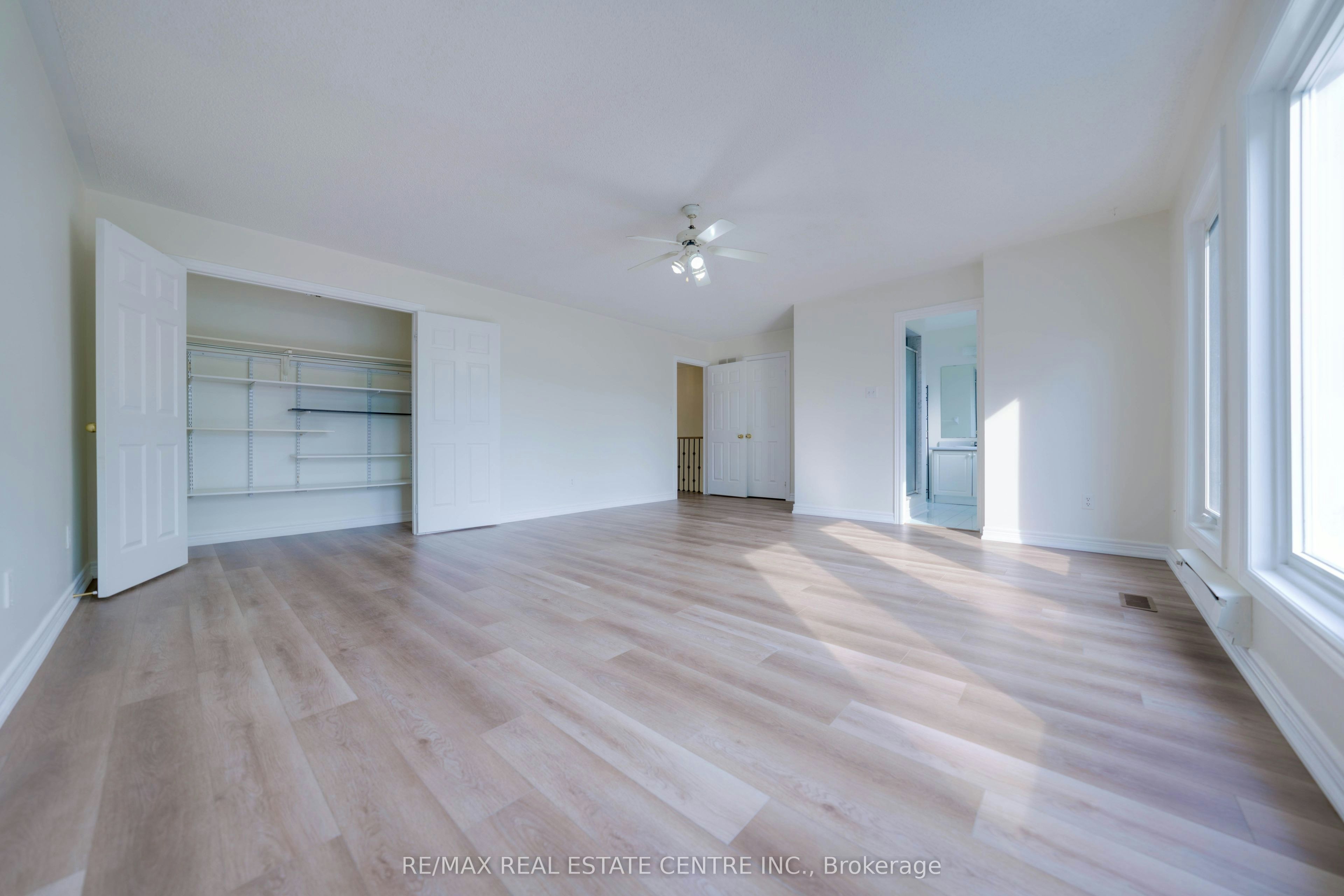 5915 Hemingway Road, Mississauga, ON, L5M 5K8 - 17