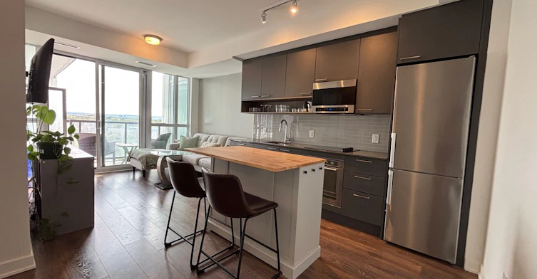 501-3005 Pine Glen Road, Oakville, ON, L6M 5P5 - 3