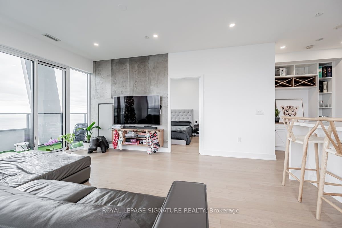 LPH05B-20 Shore Breeze Drive, Toronto, ON, M8V 1A1 - 16