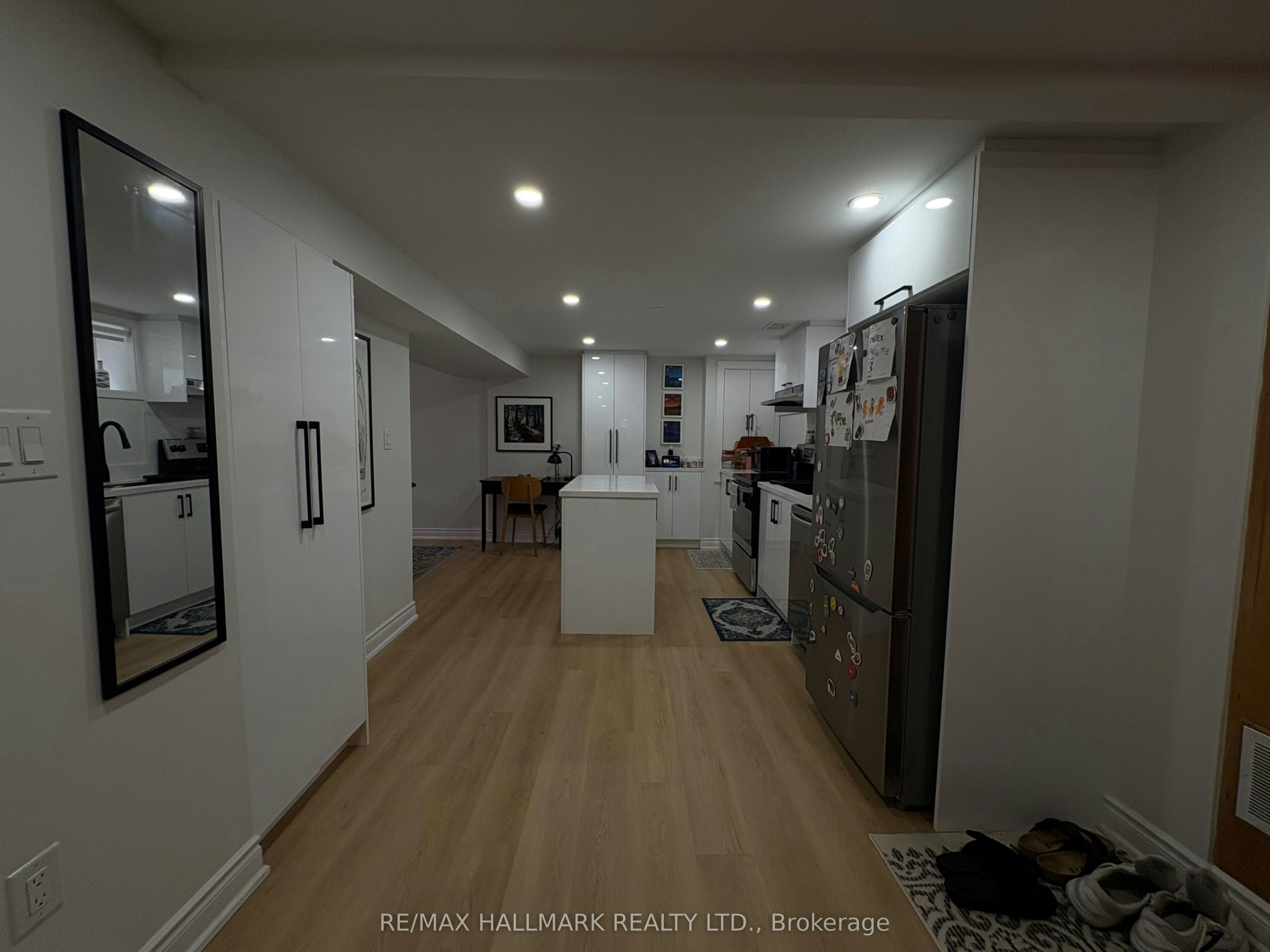 LOWER-67 Saskatoon Drive, Toronto, ON, M9P 2G1 - 20