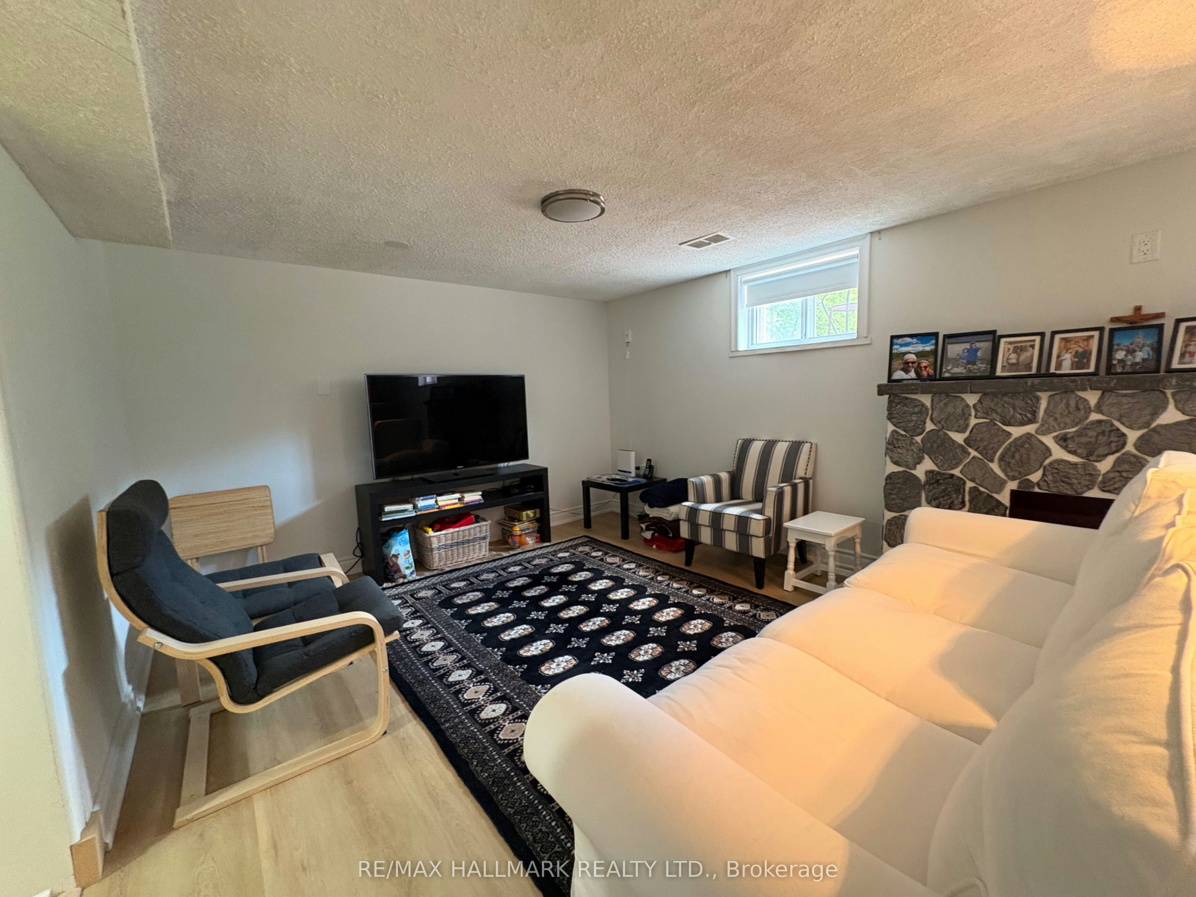 LOWER-67 Saskatoon Drive, Toronto, ON, M9P 2G1 - 12