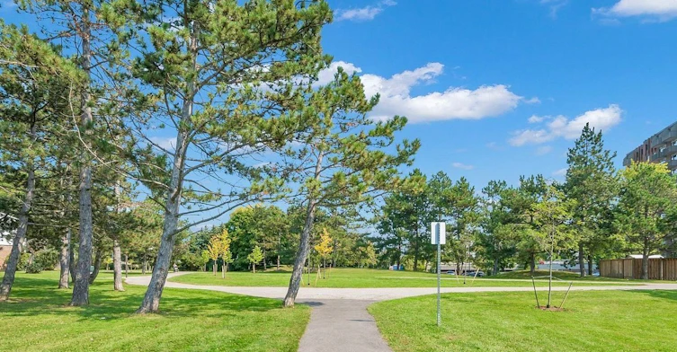 42-6777 Formentera Avenue, Mississauga, ON, L5N 2M3 - 23