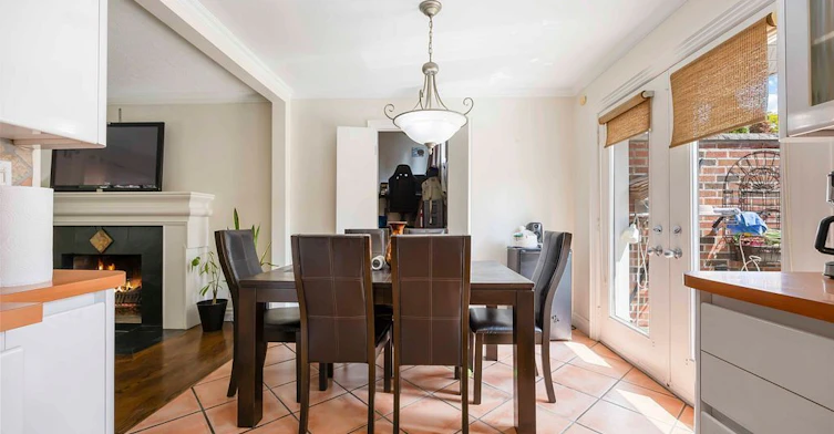11 Duval Drive, Toronto, ON, M6L 2J9 - 17
