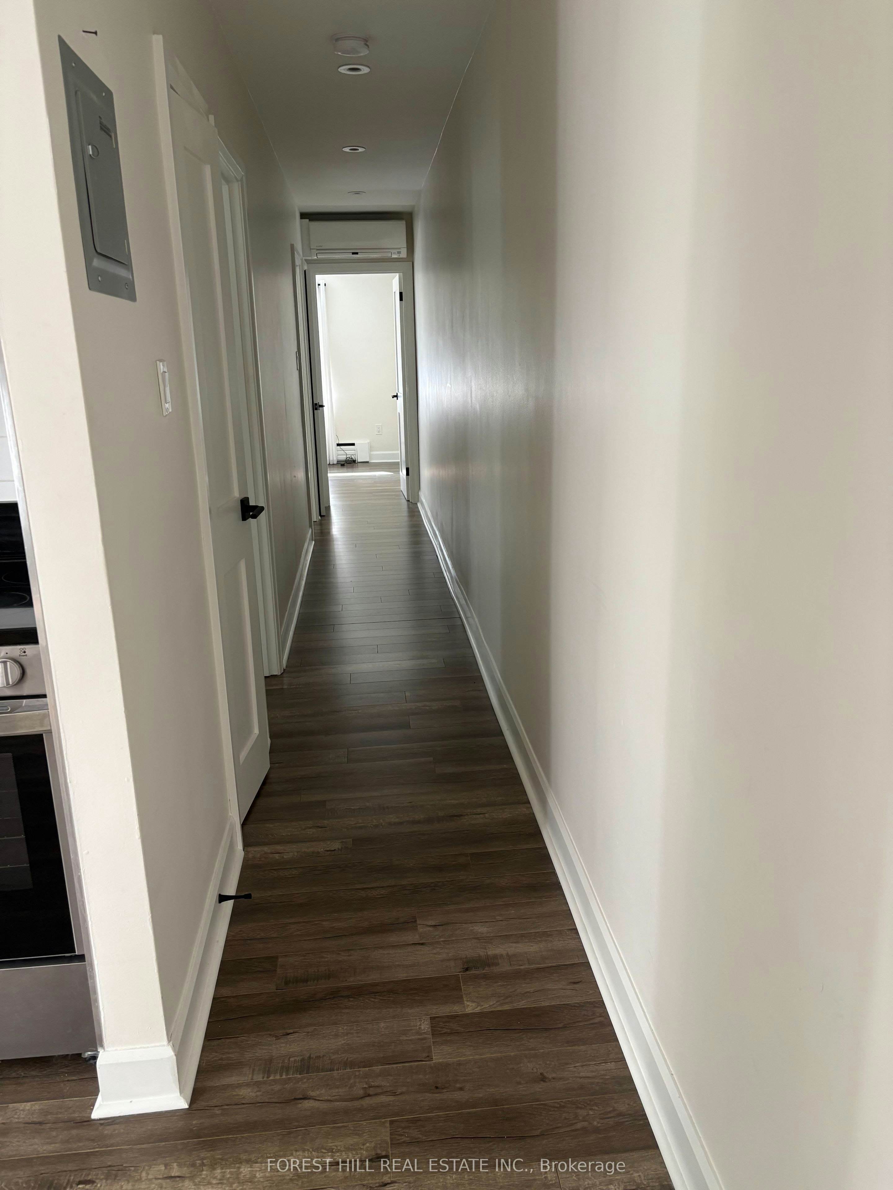 5-8 Victoria Street, Toronto, ON, M8V 1M6 - 6