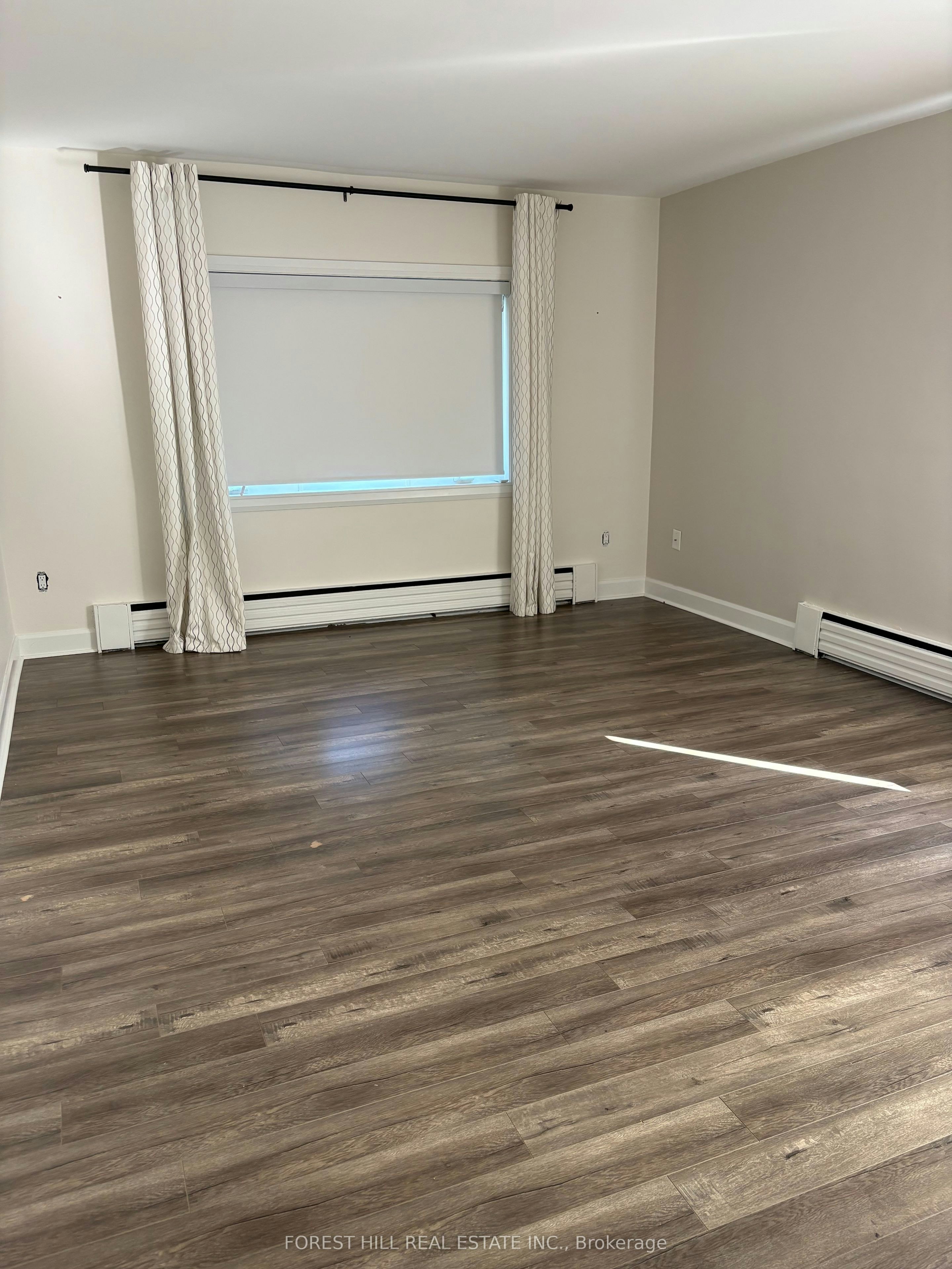 5-8 Victoria Street, Toronto, ON, M8V 1M6 - 5