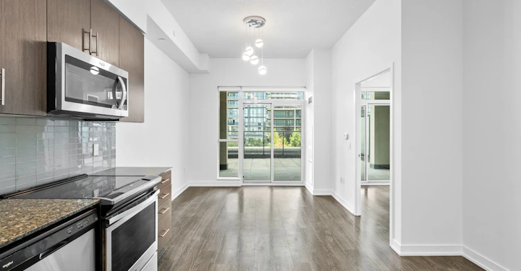 617-4055 Parkside Village Drive, Mississauga, ON, L5B 0K8 - 4