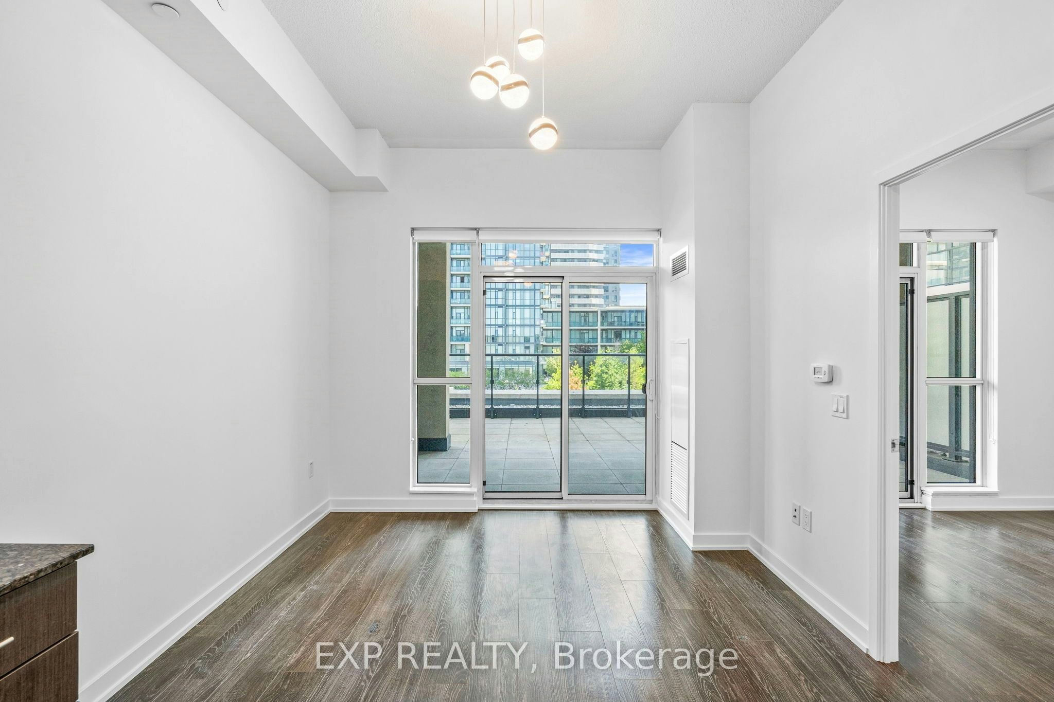 617-4055 Parkside Village Drive, Mississauga, ON, L5B 0K8 - 5