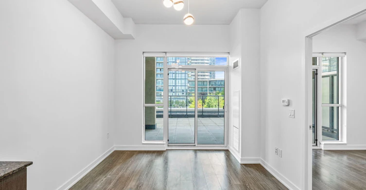 617-4055 Parkside Village Drive, Mississauga, ON, L5B 0K8 - 5