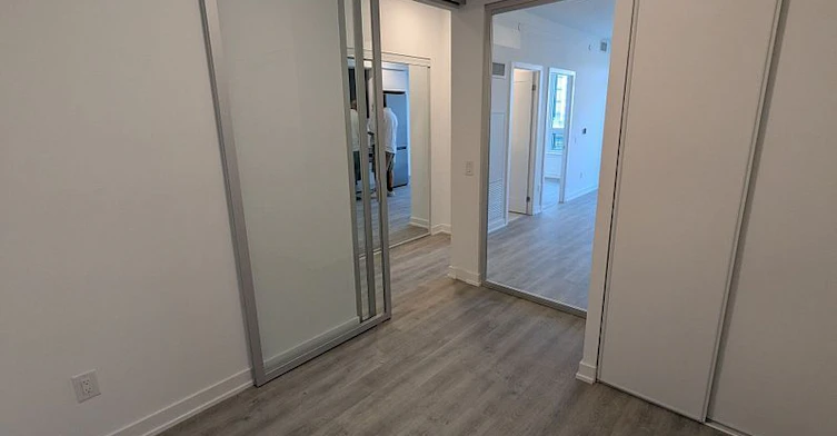 706-5105 Hurontario Street, Mississauga, ON, L4Z 3X7 - 19