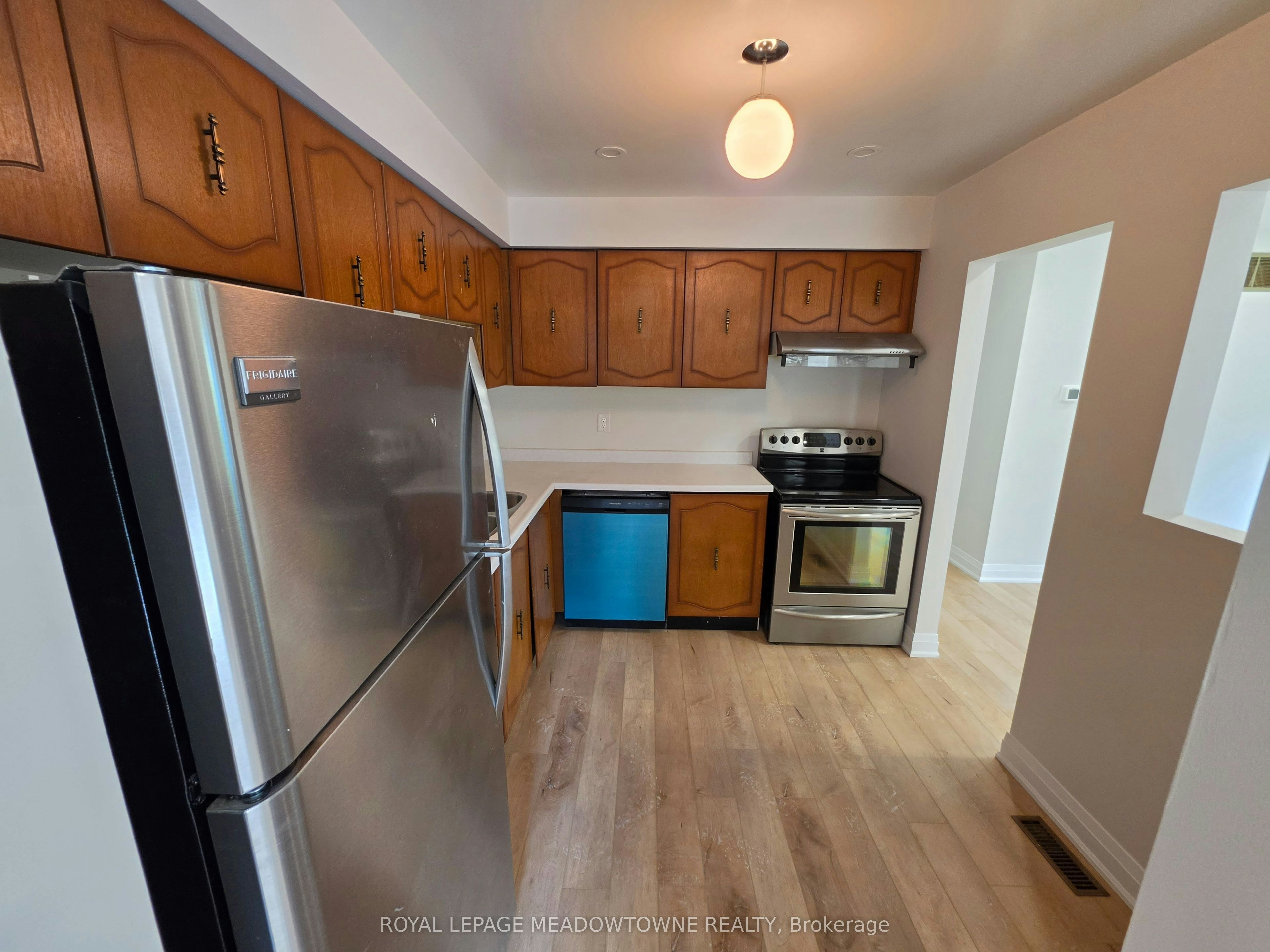 3123 Arnett Court, Mississauga, ON, L5N 3G8 - 5