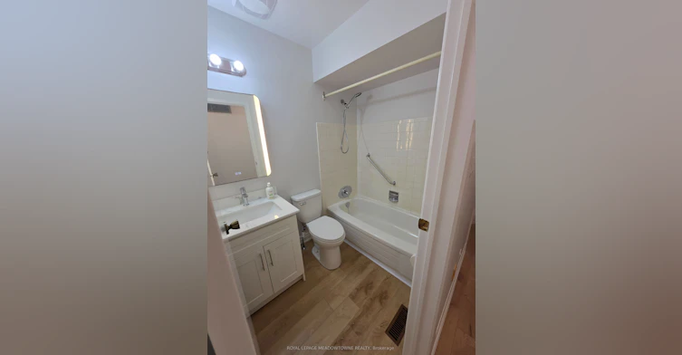 3123 Arnett Court, Mississauga, ON, L5N 3G8 - 8