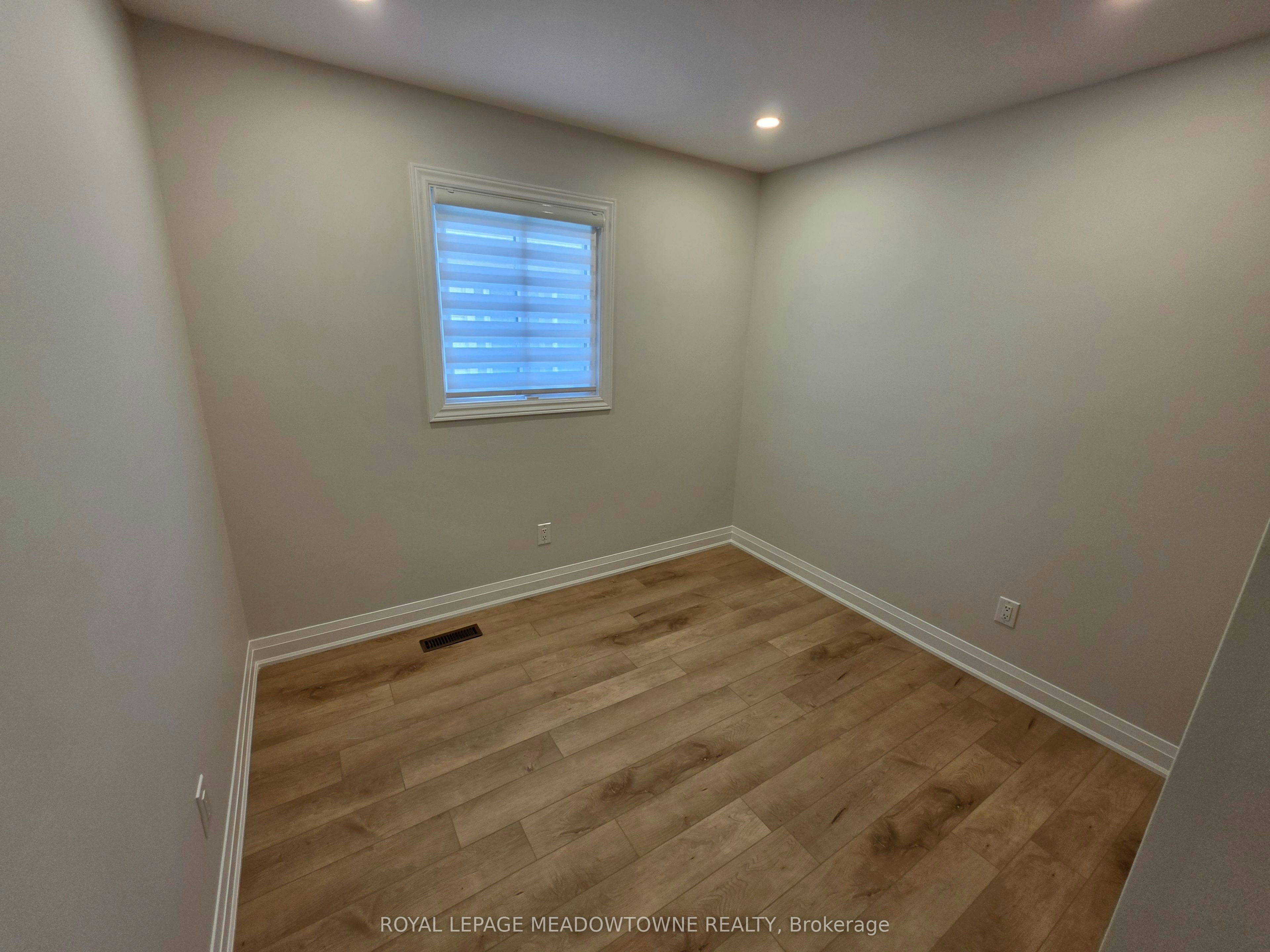 3123 Arnett Court, Mississauga, ON, L5N 3G8 - 10