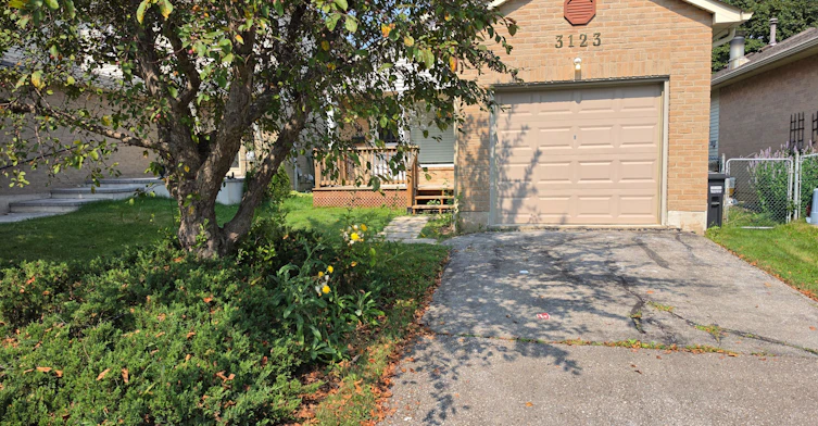 3123 Arnett Court, Mississauga, ON, L5N 3G8 - 2