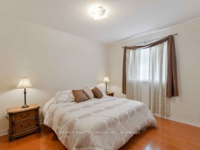 106 Pennyroyal Crescent, Brampton, ON, L6S 6J6 - 11