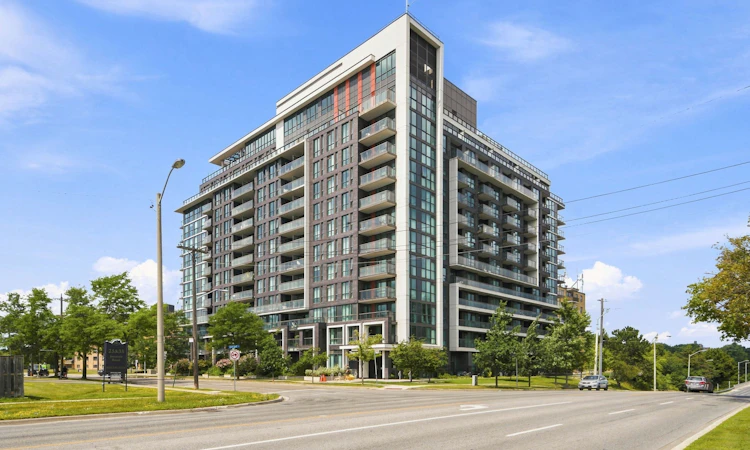 417-80 Esther Lorrie Drive