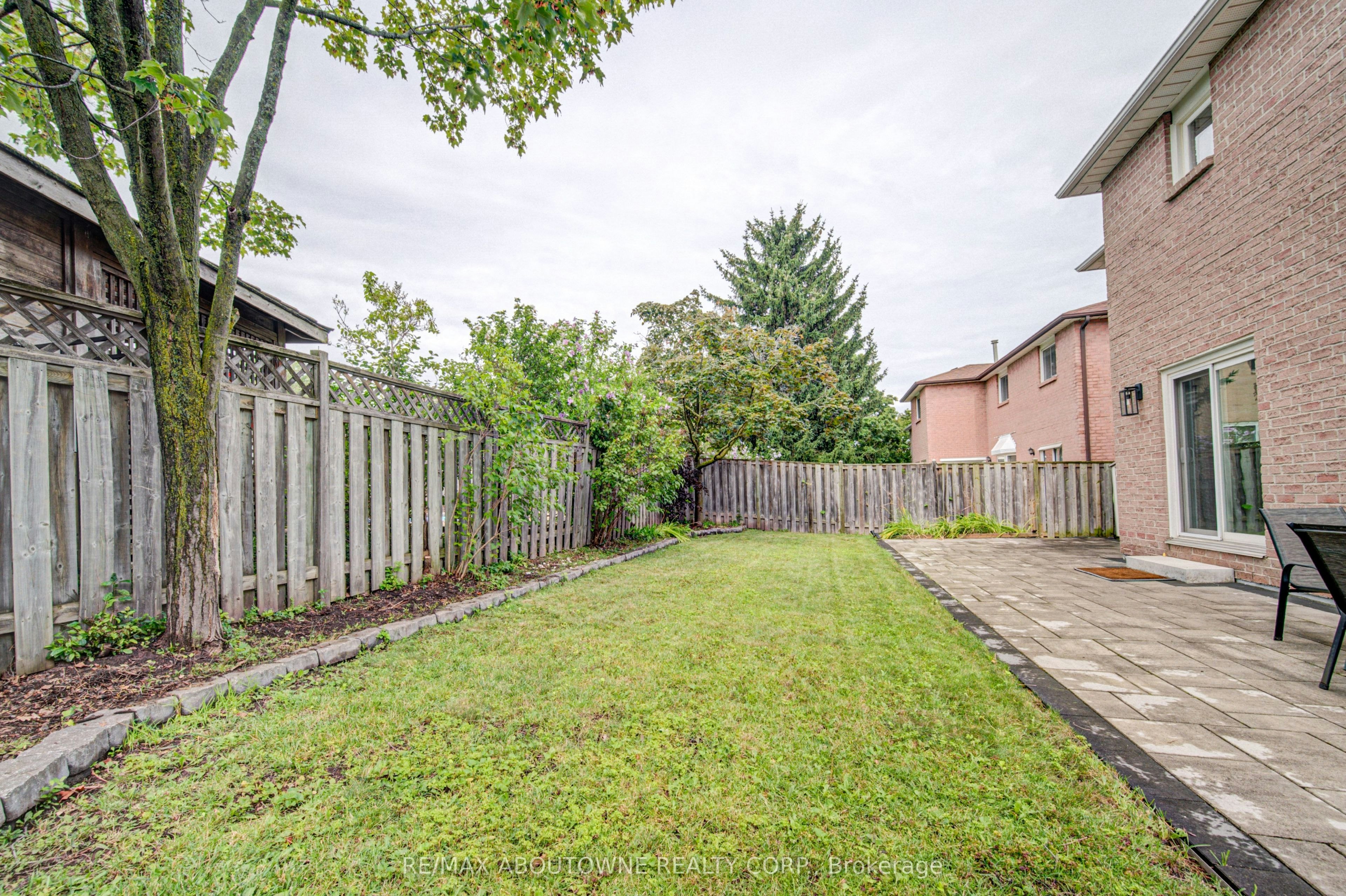 426 Parklane Road, Oakville, ON, L6H 4J5 - 46