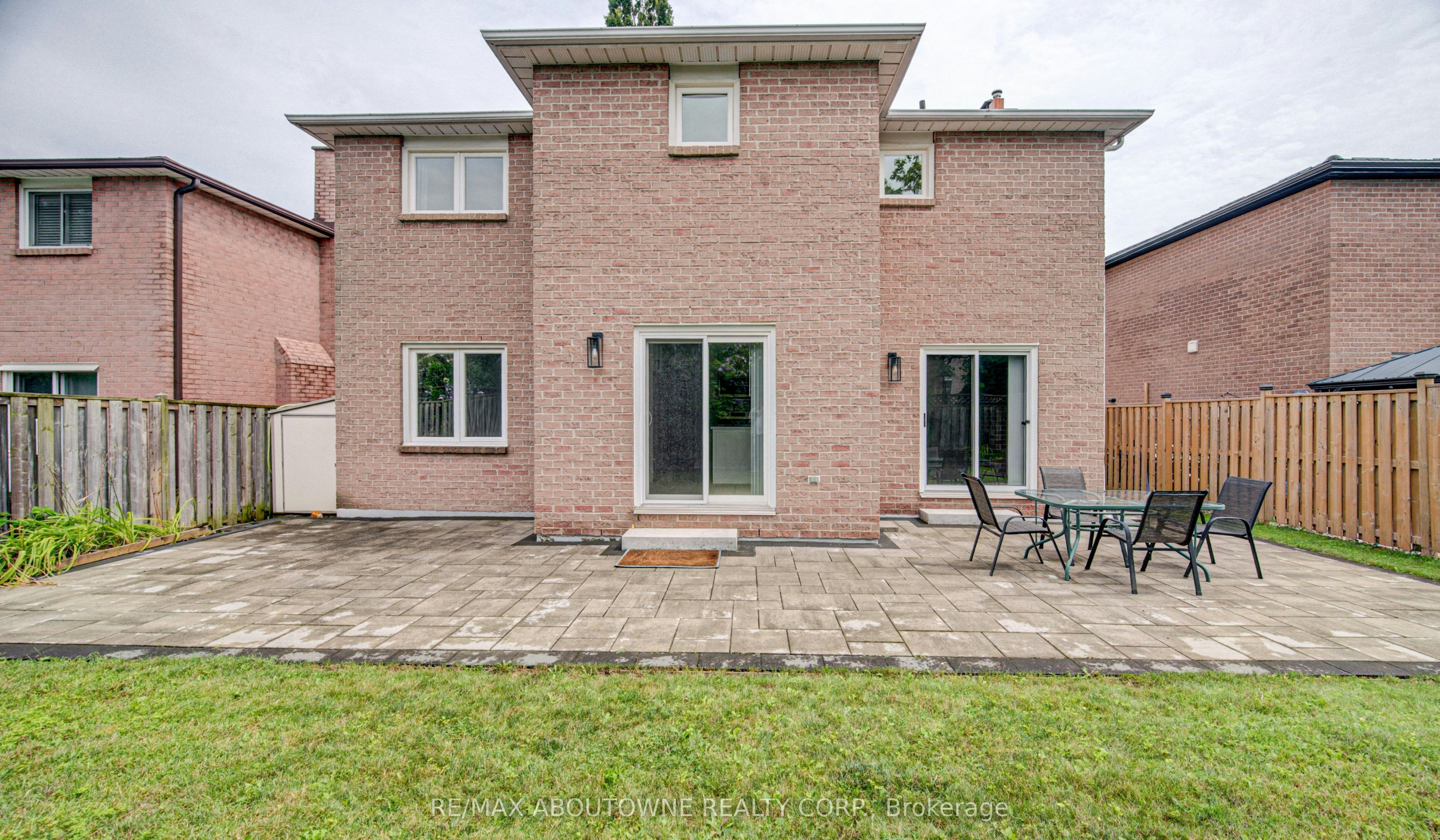 426 Parklane Road, Oakville, ON, L6H 4J5 - 48