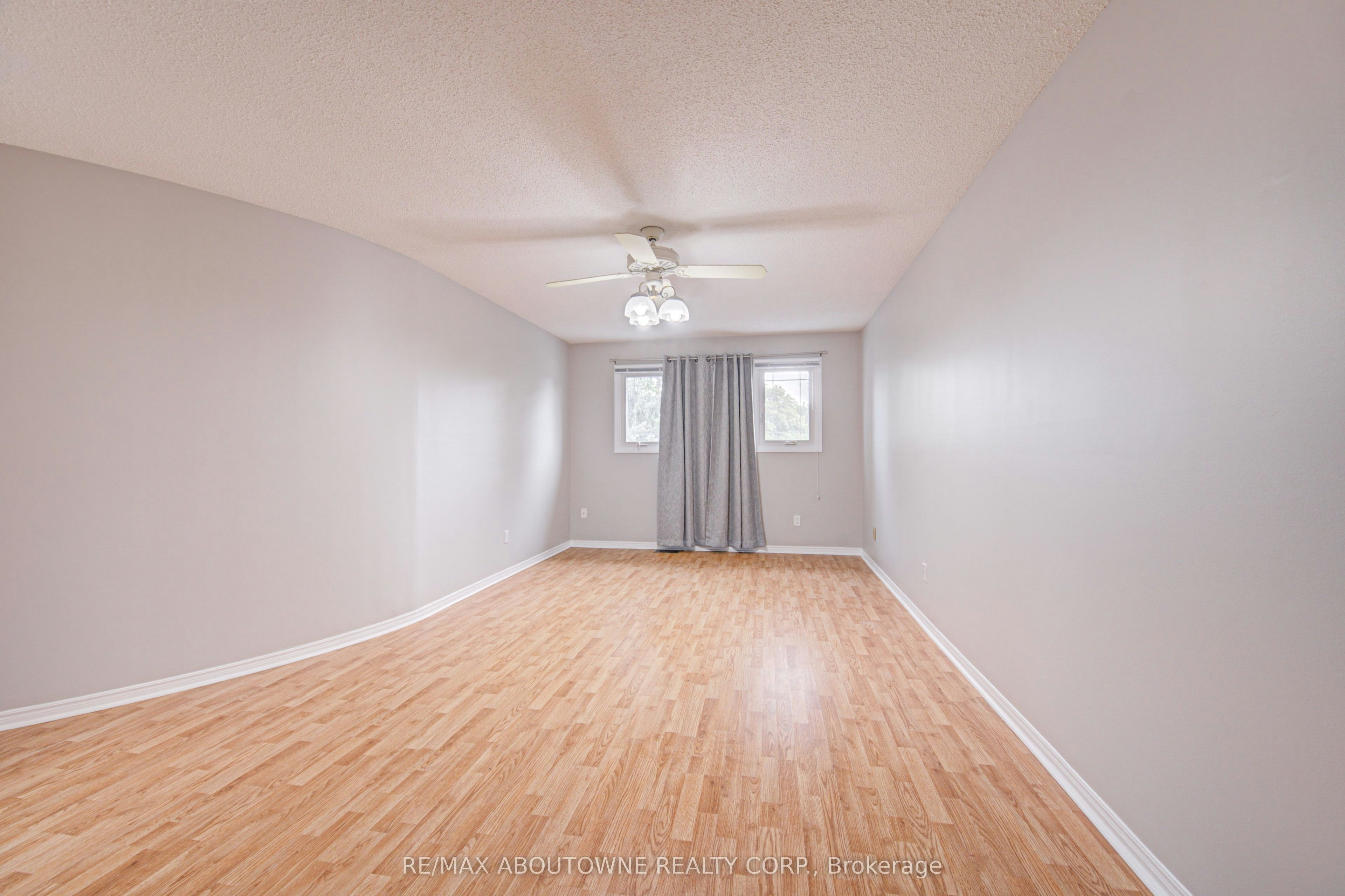426 Parklane Road, Oakville, ON, L6H 4J5 - 29