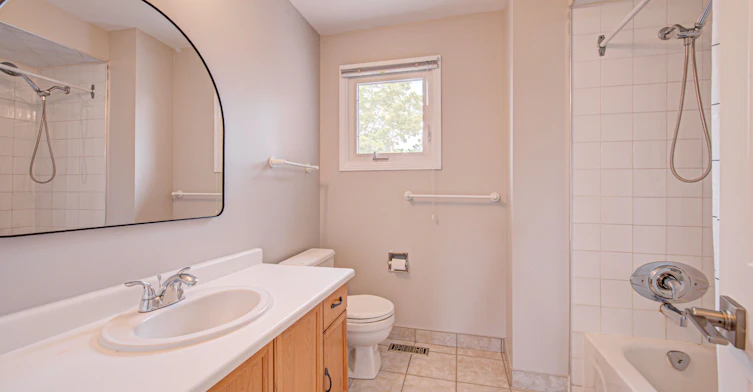 426 Parklane Road, Oakville, ON, L6H 4J5 - 31