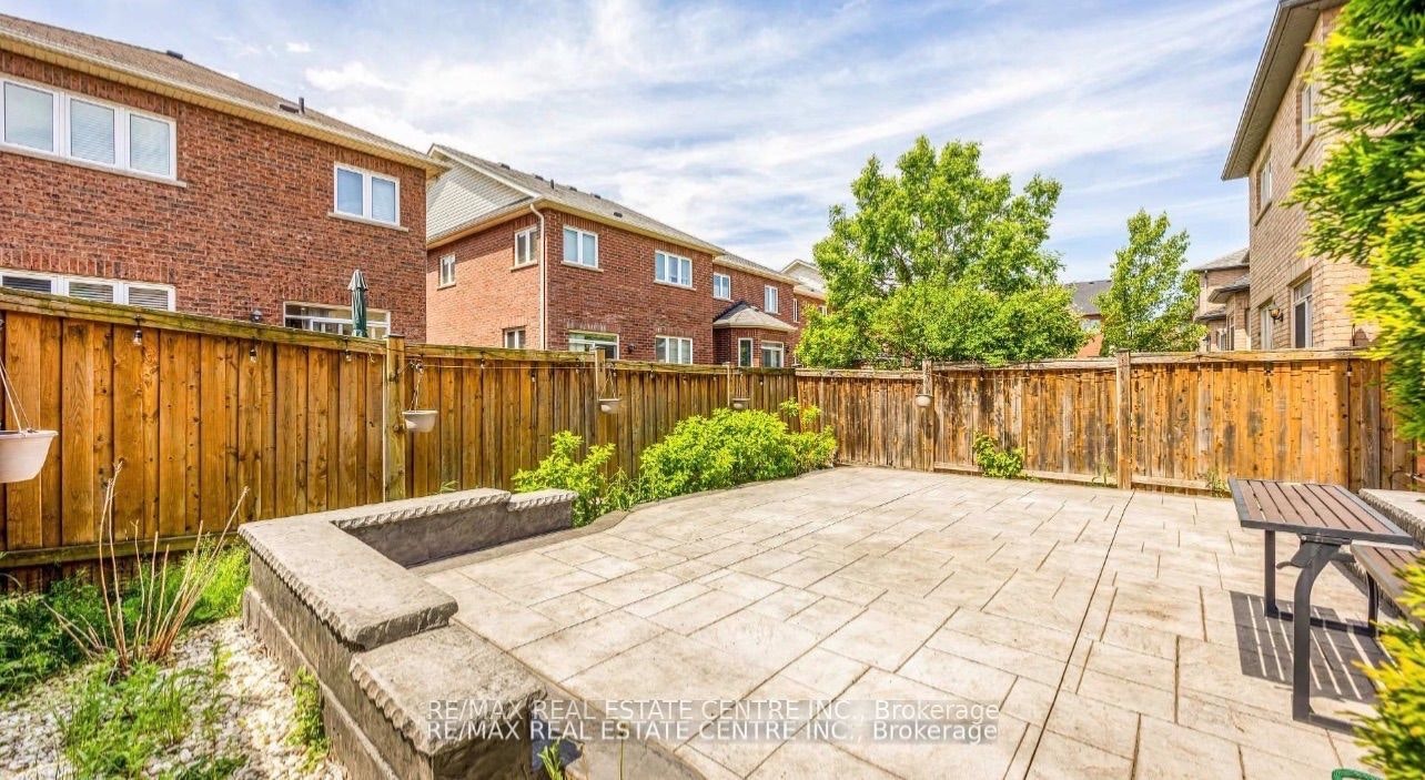 590 Grant Way, Milton, ON, L9T 0W1 - 12