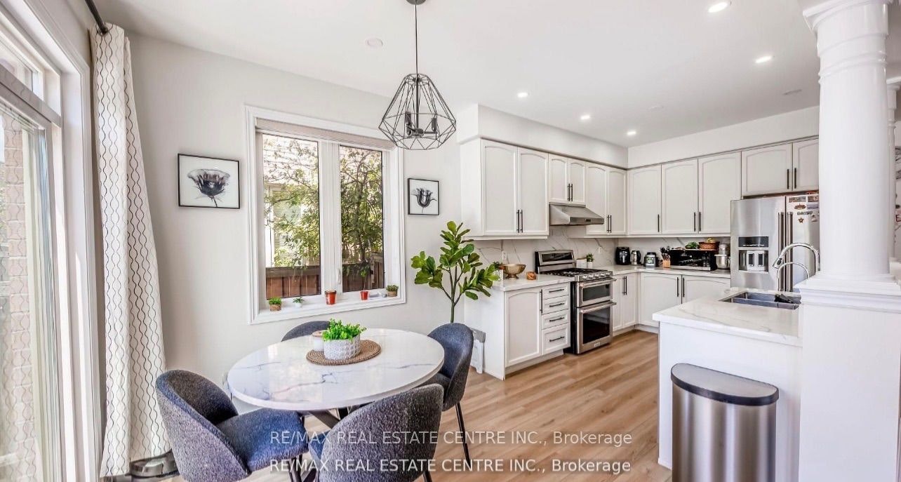 590 Grant Way, Milton, ON, L9T 0W1 - 5