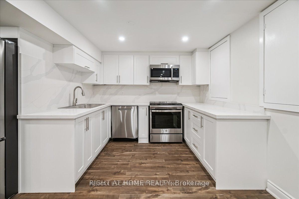 Lower Level-2180 Lumberman Lane, Oakville, ON, L6M 2Y7 - 8