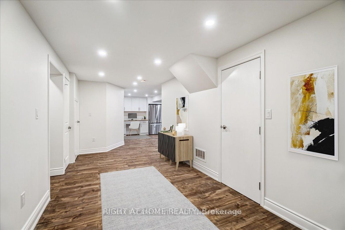 Lower Level-2180 Lumberman Lane, Oakville, ON, L6M 2Y7 - 9