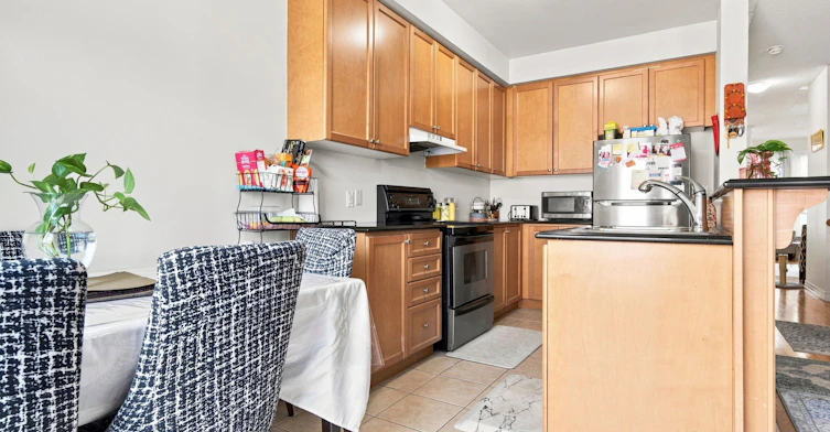 35 Sky Harbour Drive, Brampton, ON, L6Y 0C1 - 10