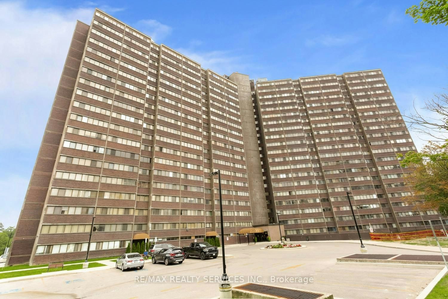 11-11 Wincott Drive, Toronto, ON, M9R 2R9 - 30
