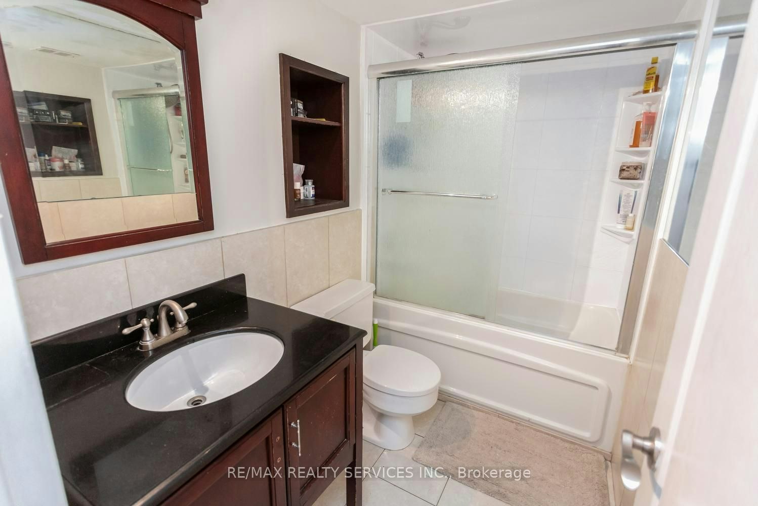 11-11 Wincott Drive, Toronto, ON, M9R 2R9 - 17