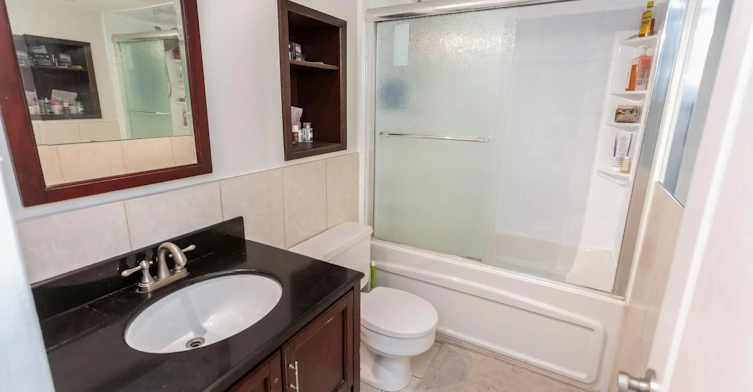 11-11 Wincott Drive, Toronto, ON, M9R 2R9 - 17