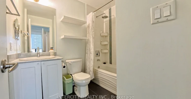 1009-4070 Confederation Parkway, Mississauga, ON, L5B 0E9 - 22