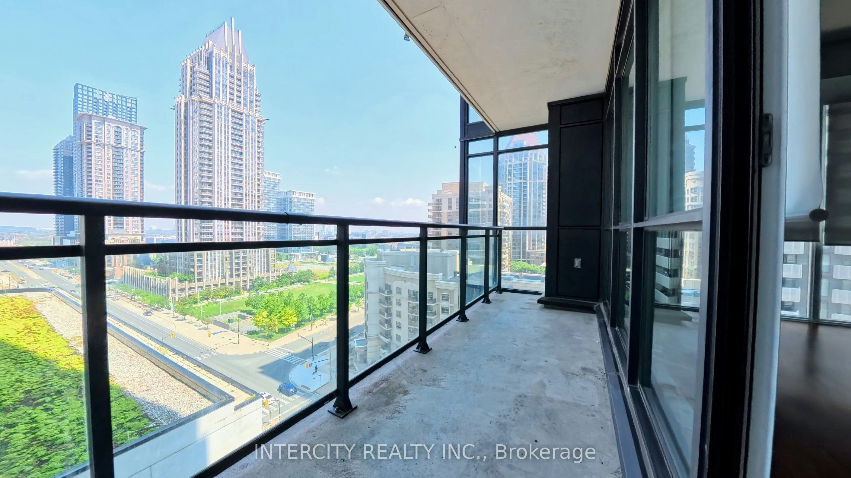 1009-4070 Confederation Parkway, Mississauga, ON, L5B 0E9 - 15
