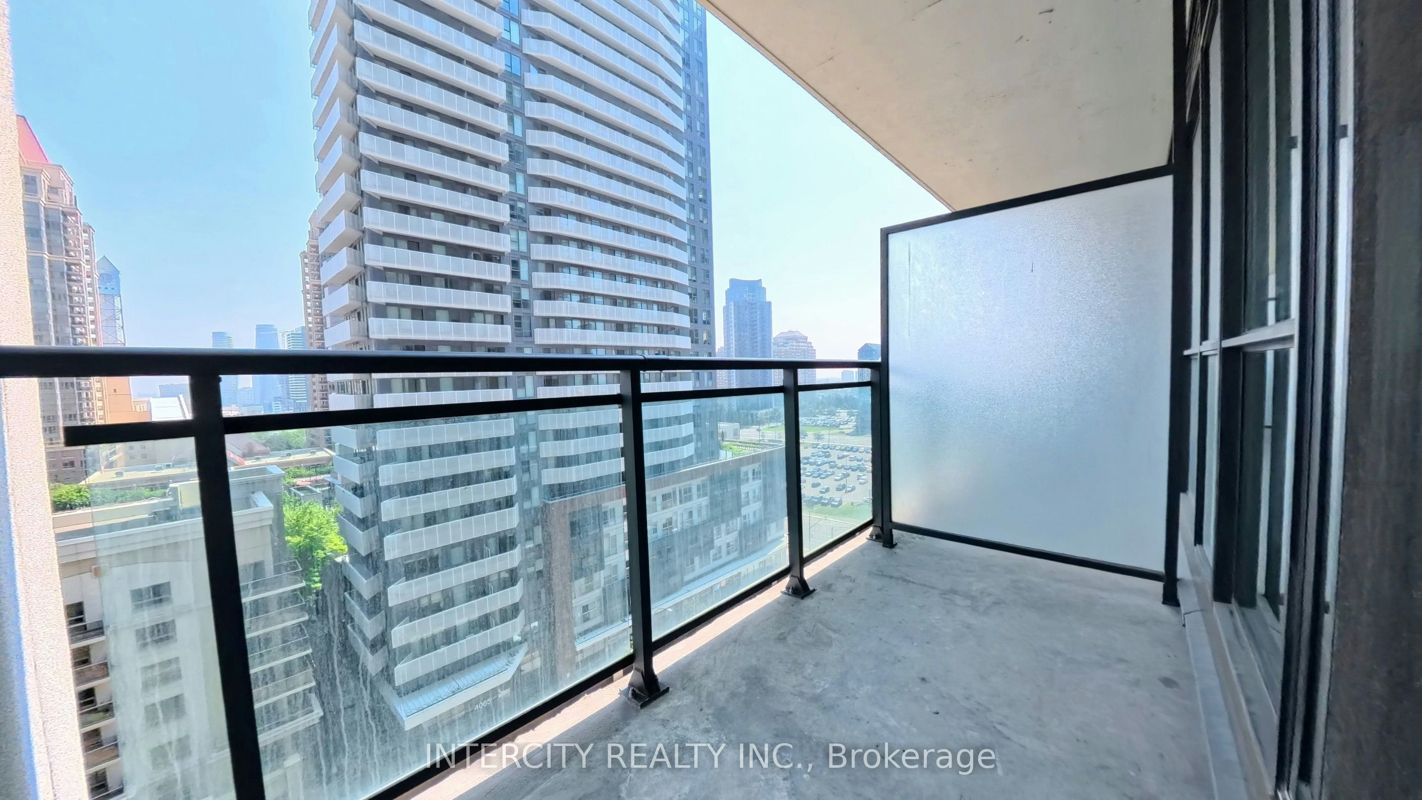 1009-4070 Confederation Parkway, Mississauga, ON, L5B 0E9 - 13
