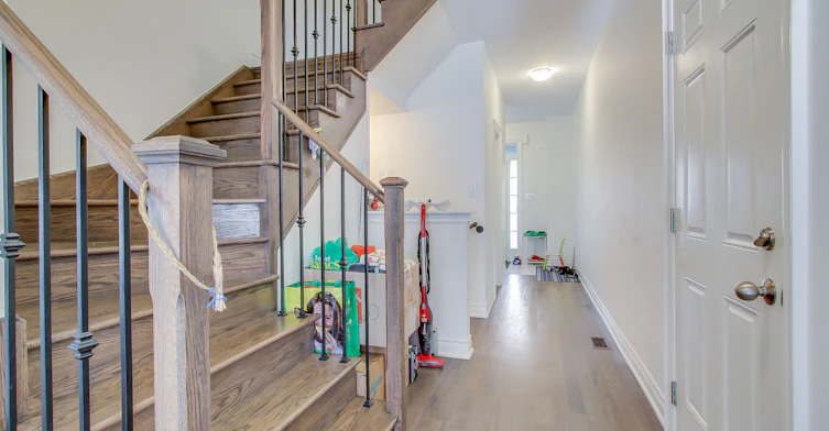 1311 Restivo Lane, Milton, ON, L9E 1J9 - 7