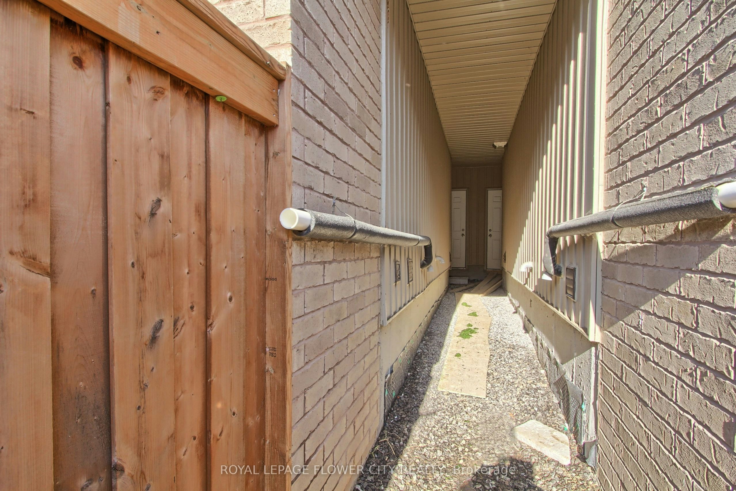 1311 Restivo Lane, Milton, ON, L9E 1J9 - 32