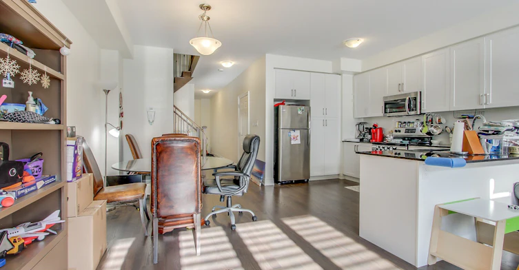 1311 Restivo Lane, Milton, ON, L9E 1J9 - 10