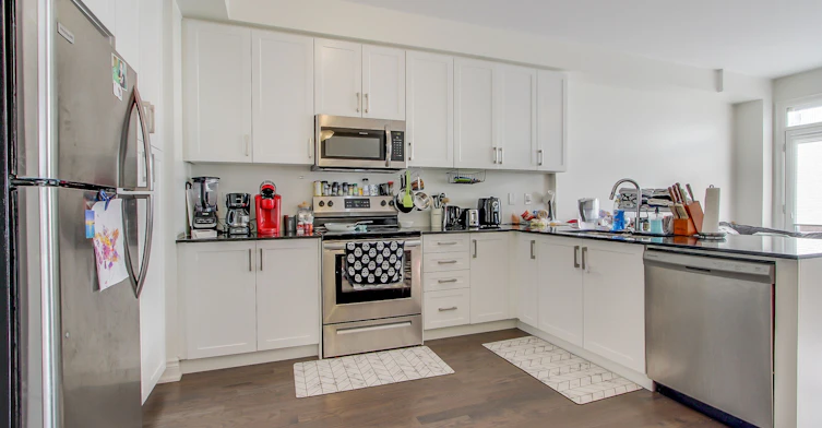 1311 Restivo Lane, Milton, ON, L9E 1J9 - 12