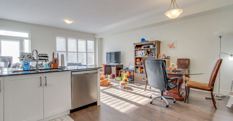 1311 Restivo Lane, Milton, ON, L9E 1J9 - 13