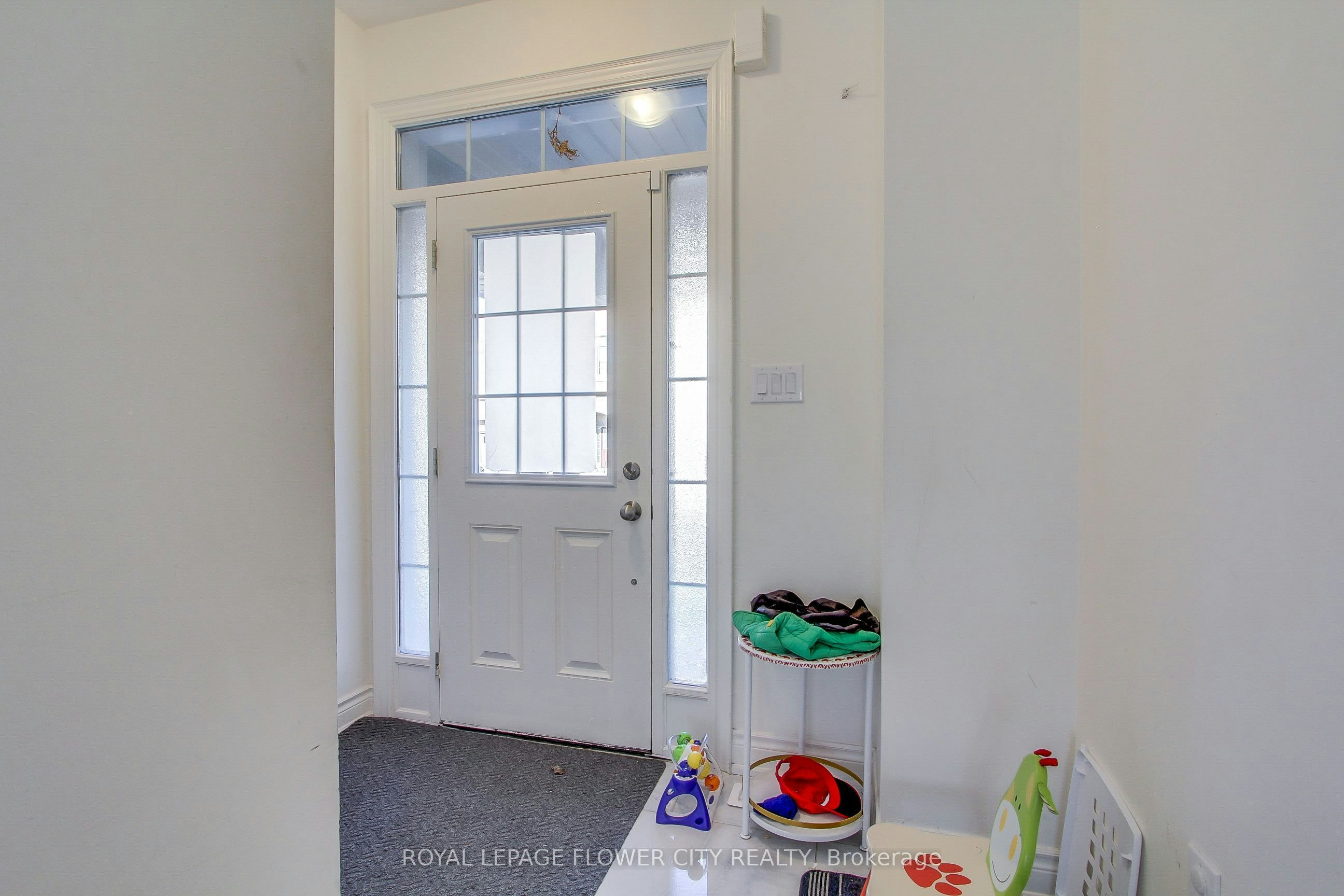 1311 Restivo Lane, Milton, ON, L9E 1J9 - 6