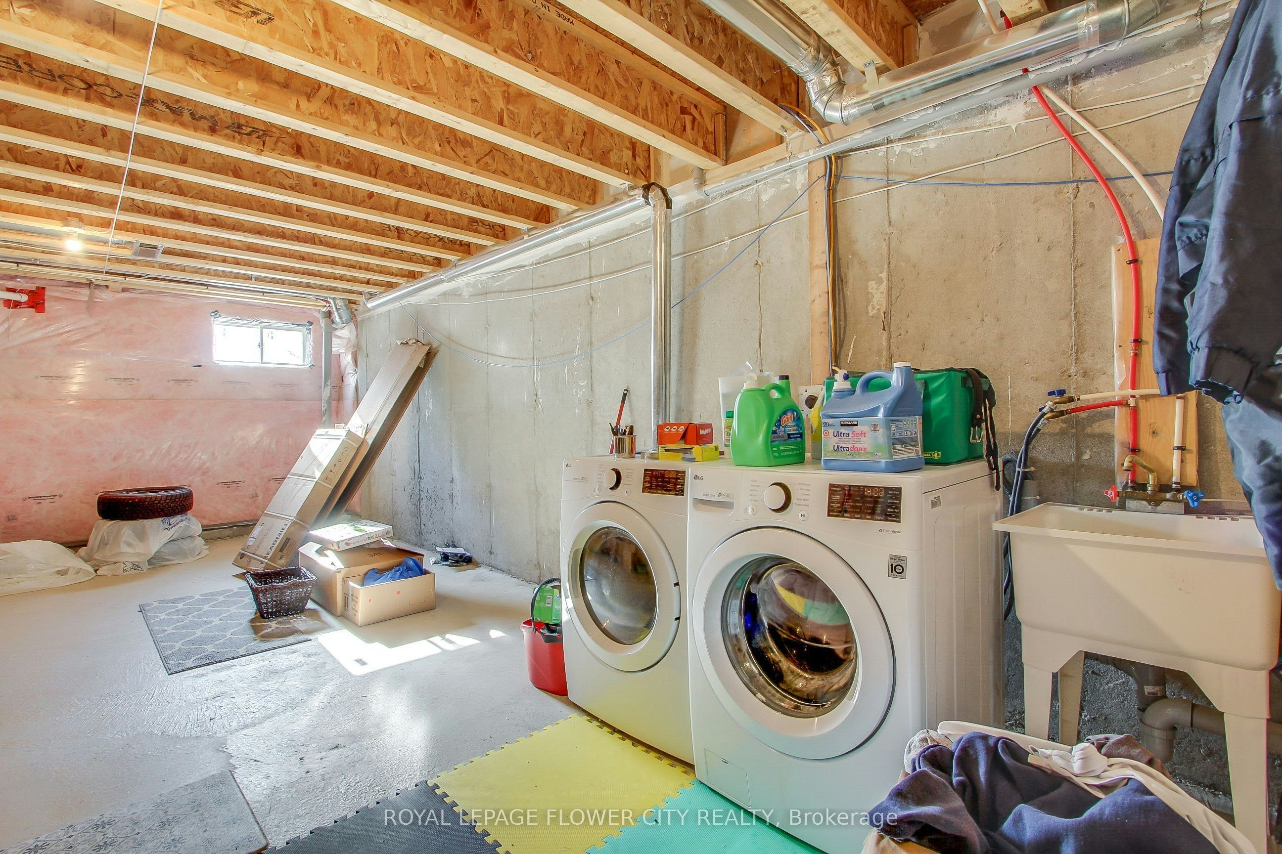 1311 Restivo Lane, Milton, ON, L9E 1J9 - 29