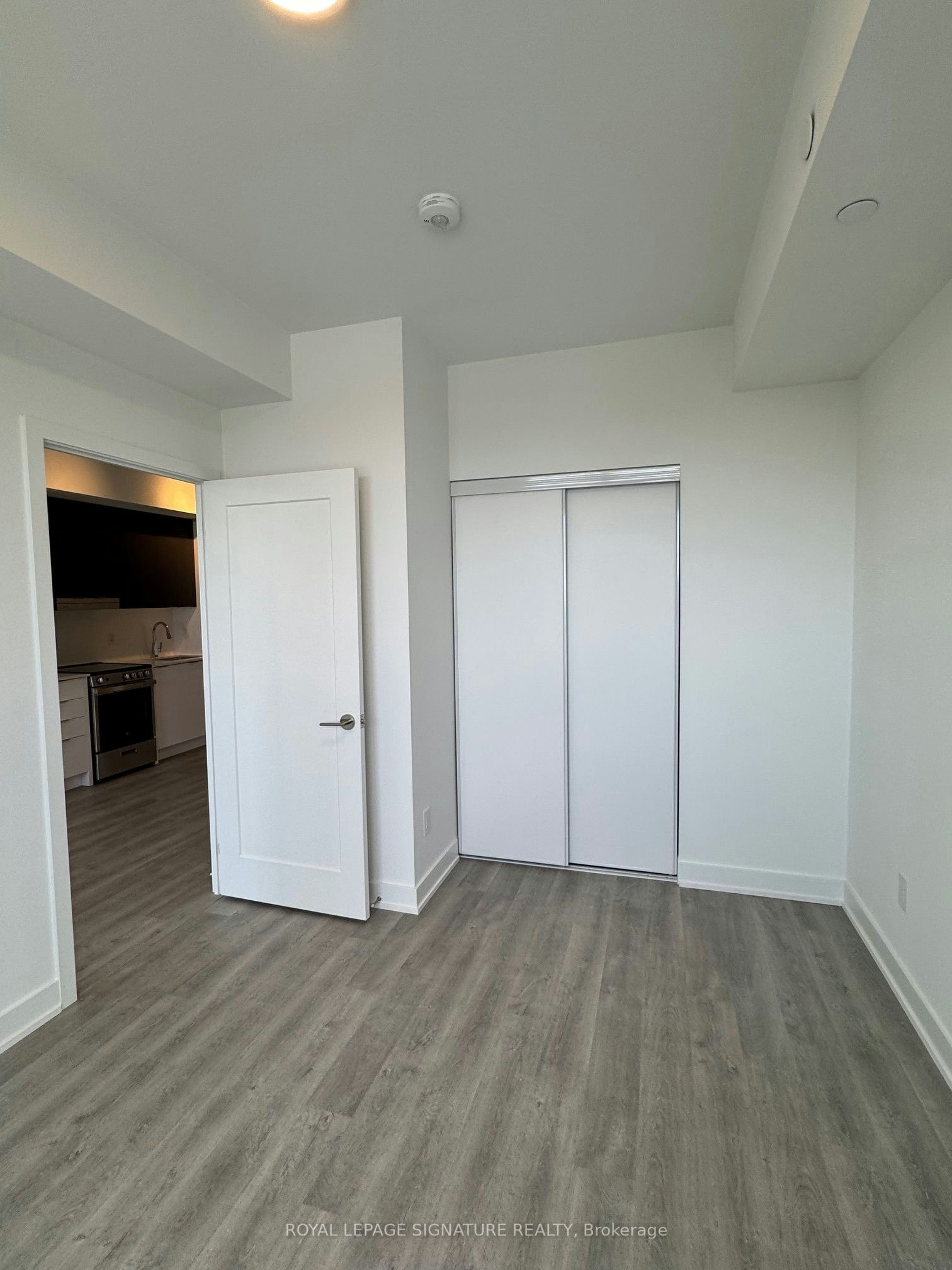 812-5105 Hurontario Street, Mississauga, ON, L4Z 3X7 - 18