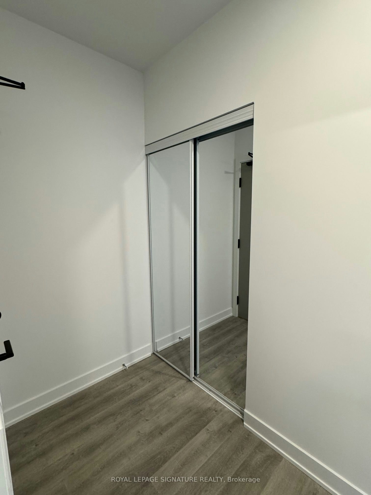 812-5105 Hurontario Street, Mississauga, ON, L4Z 3X7 - 9