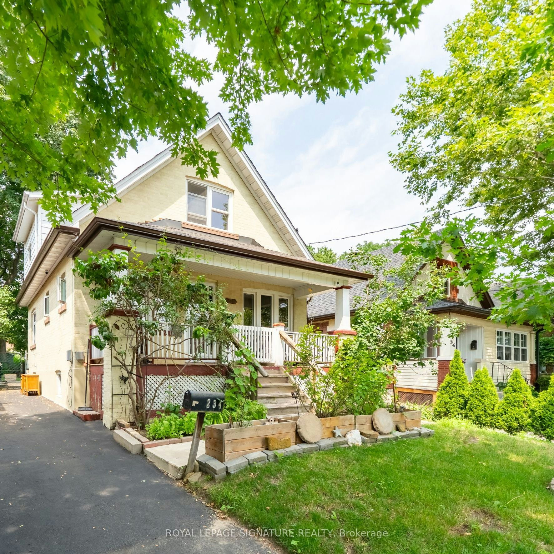 234 John Street, Toronto, ON, M9N 1K2