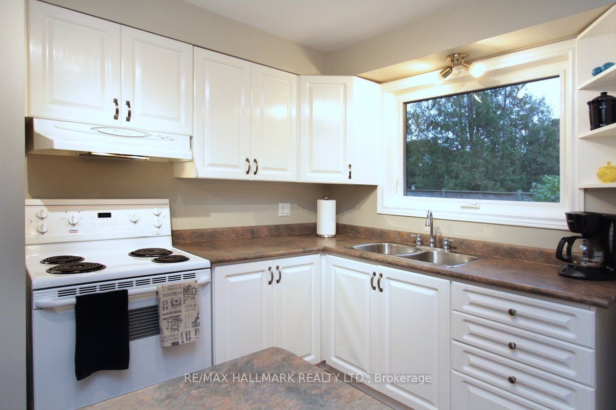 Main Floor-42 Abbey Road, Brampton, ON, L6W 2T8 - 13